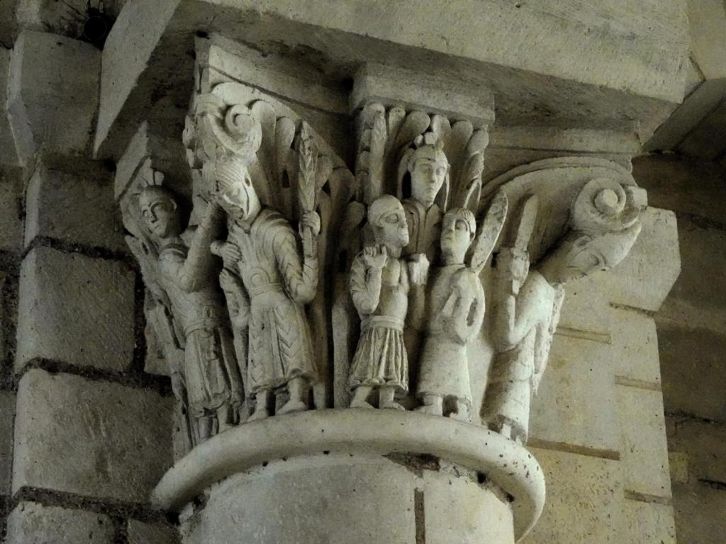 Fleury: Klosterkirche Eingangsbau Kapitell (2024)