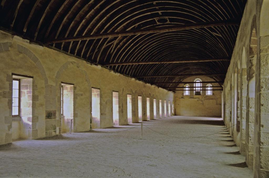 Kloster Fontenay: Dormitorium (1995)