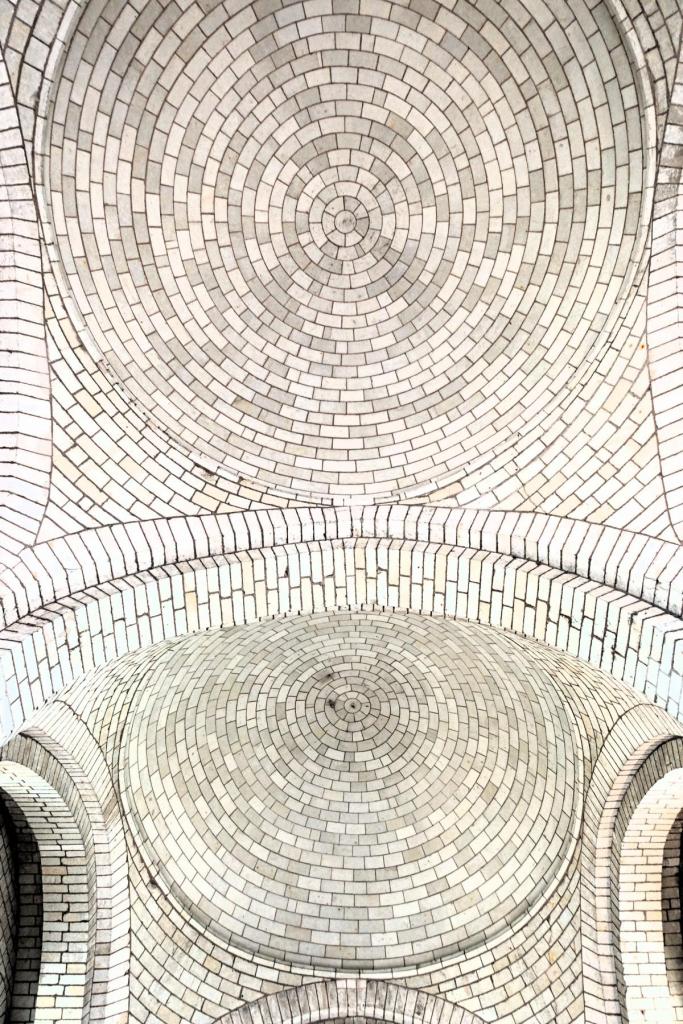 Fontevraud: Klosterkirche Gewölbe (2024)