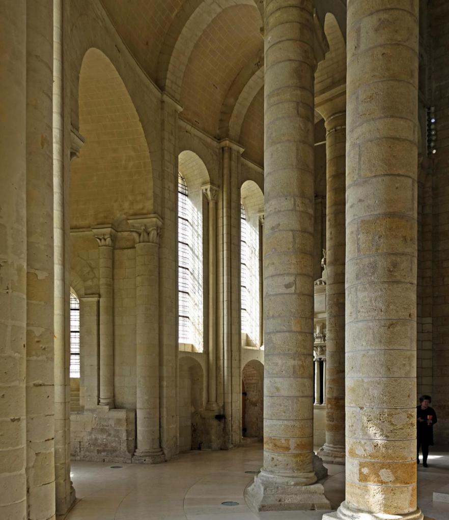 Fontevraud: Klosterkirche Chorumgang (2024)