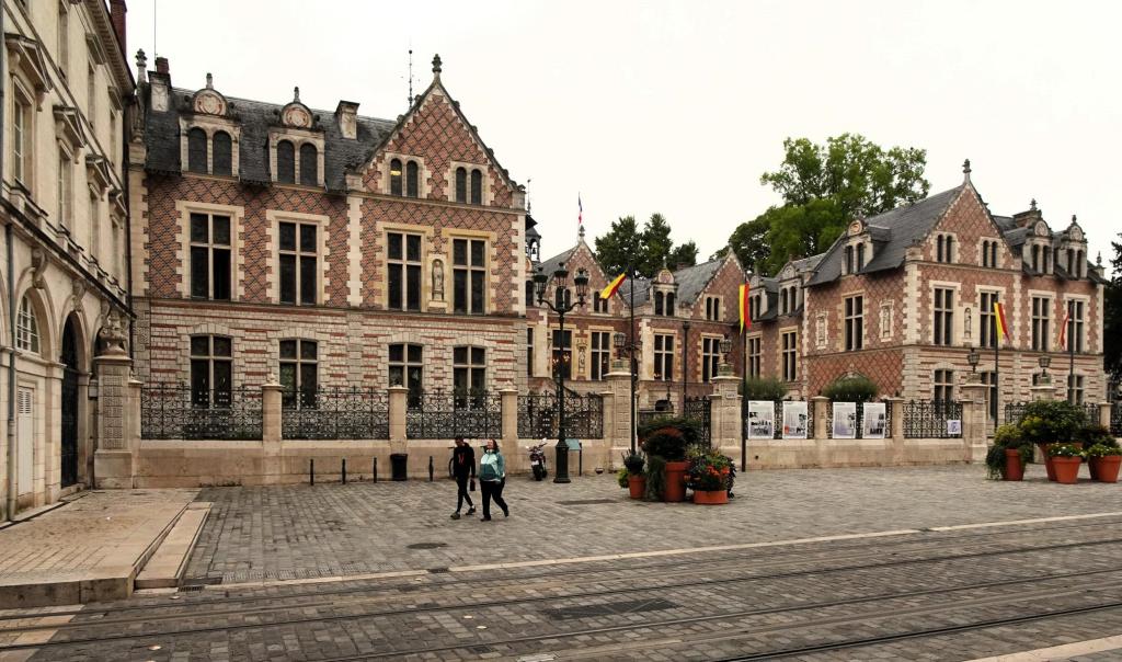 Orléans: Hôtel Groslot = Rathaus (2024)