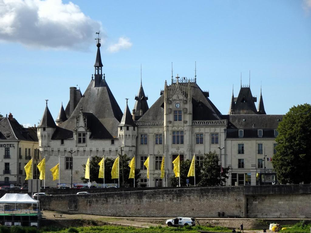 Saumur: Rathaus (2024)