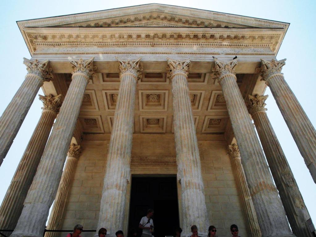 Nimes: Maison Carrée (2013)