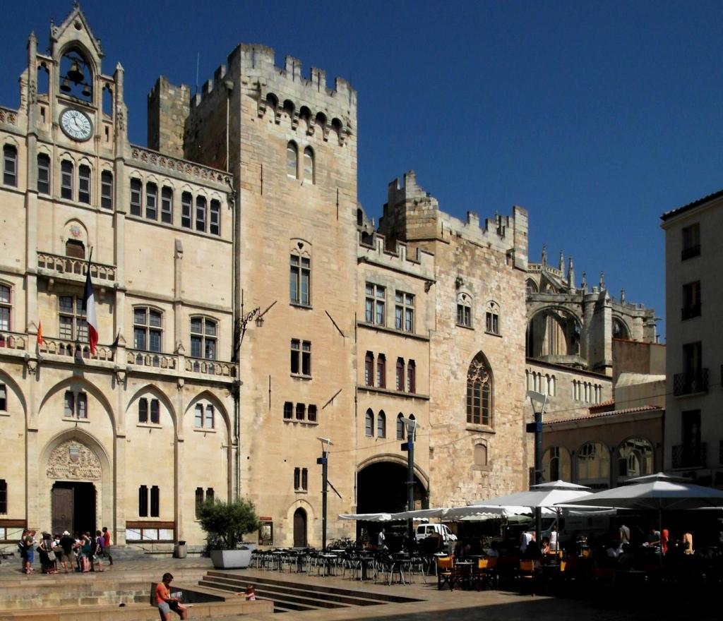 Narbonne: Bischofspalast [Rathaus] (2013)