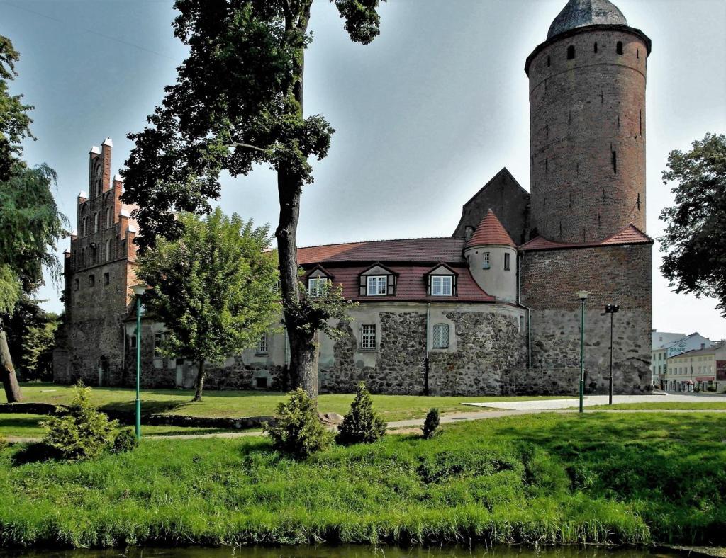 Schivelbein [poln. Swidwin]: Burg (2012)