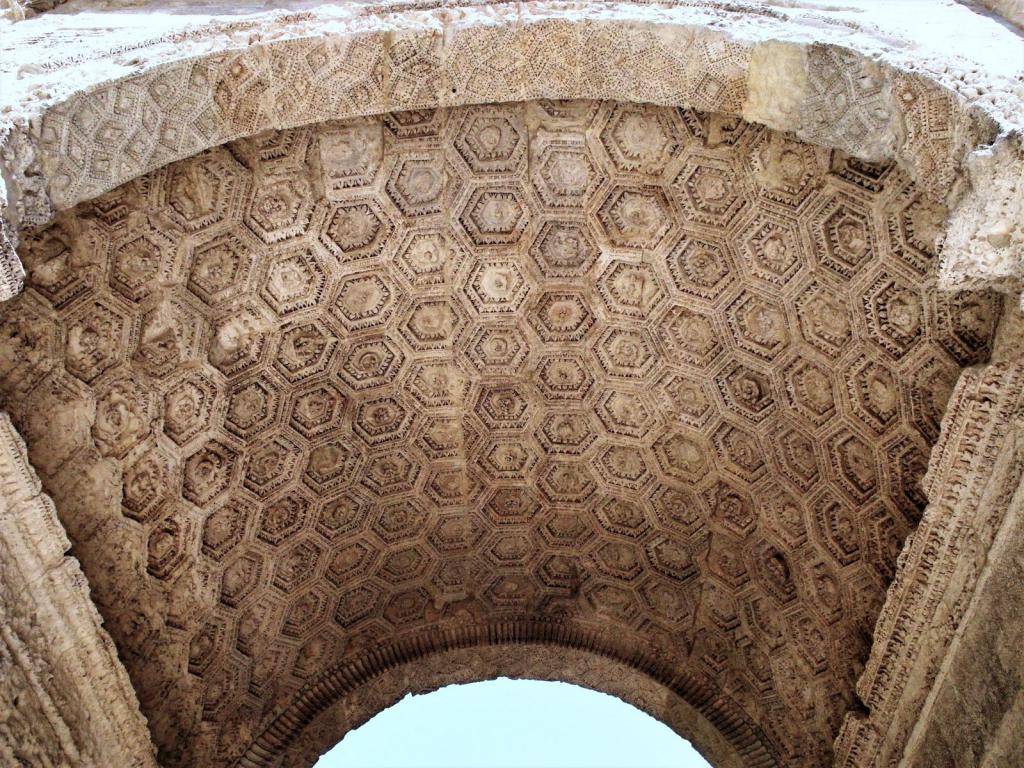 Orange: Römisches Tor (2013)