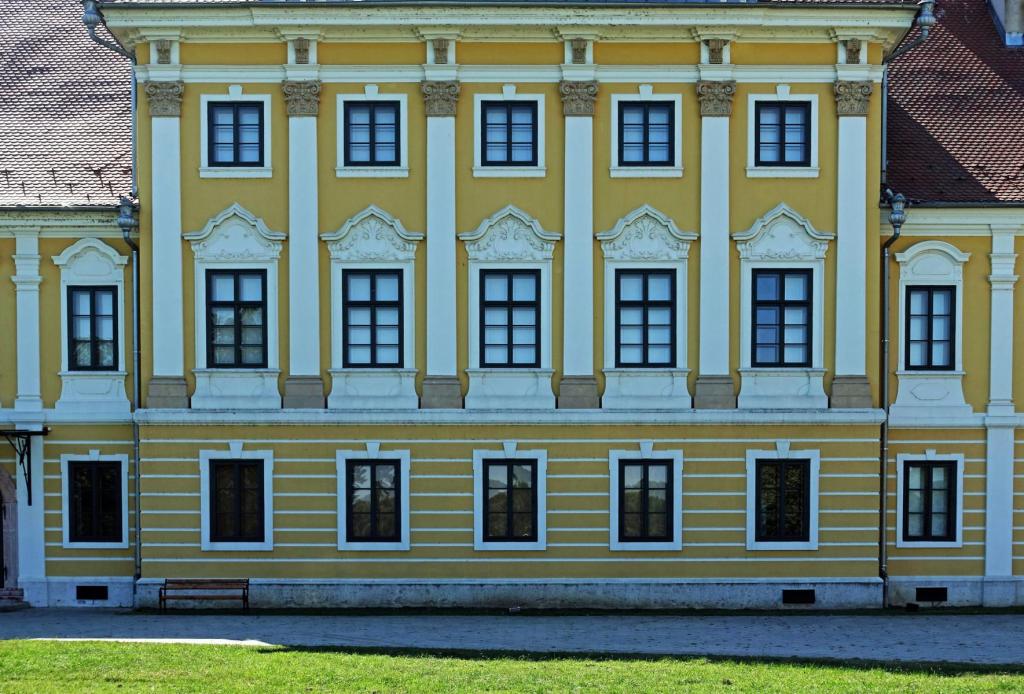 Vukovar: Schloss Eltz (2021)