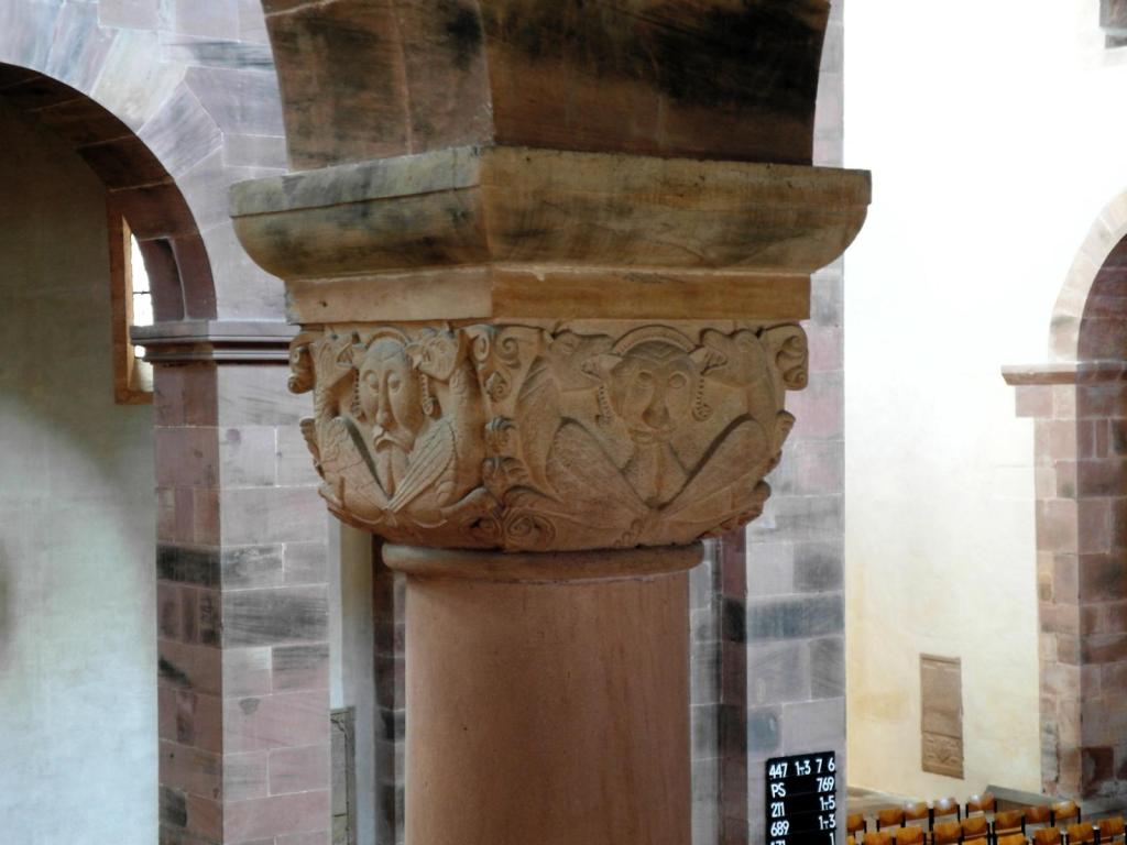 Alpirsbach: Klosterkirche Säulenkapitell (2011)