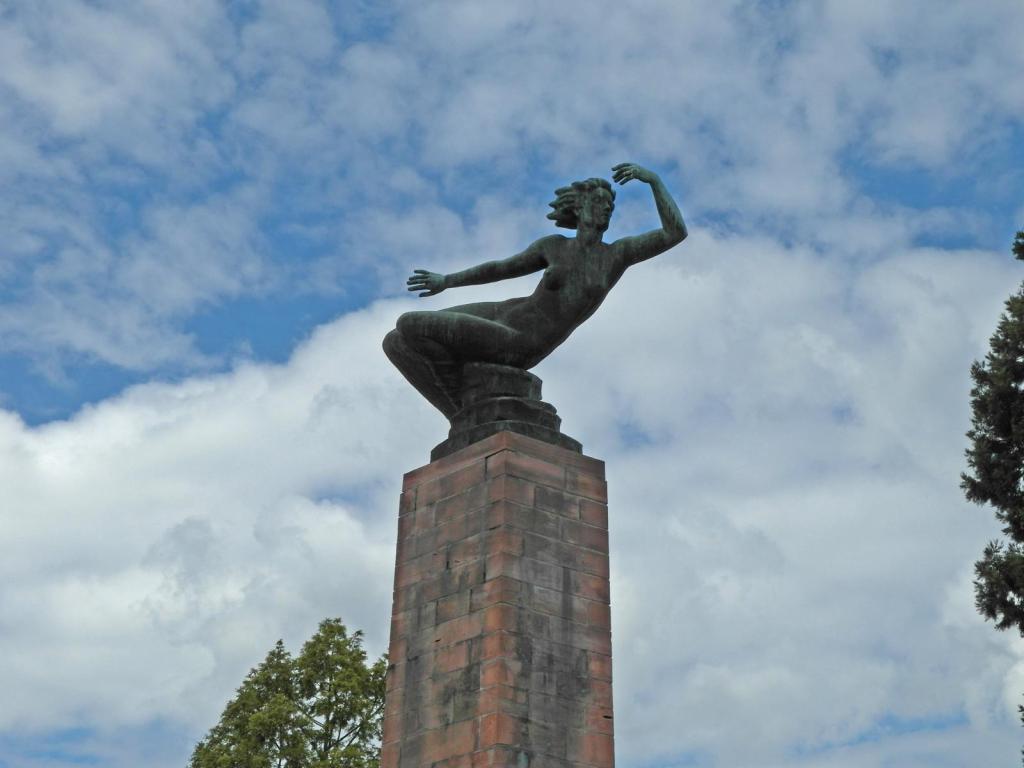 Freudenstadt: Marktplatz - Denkmal zur Zerstörung (2011)