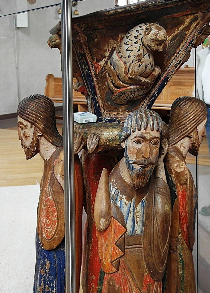 Freudenstadt: Stadtkirche romanisches Lesepult (2011)