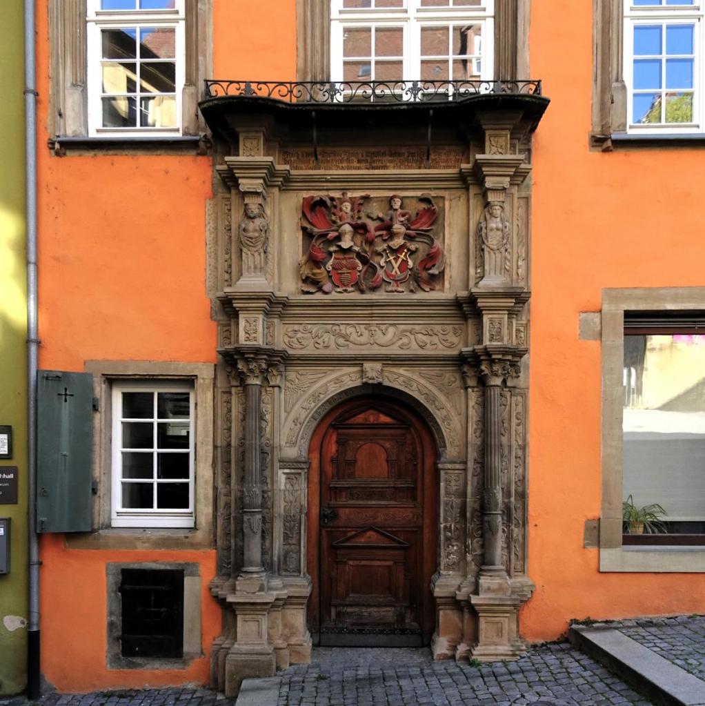 Schwäbisch Hall: Marktplatz Portal des Widmanhauses (2024)