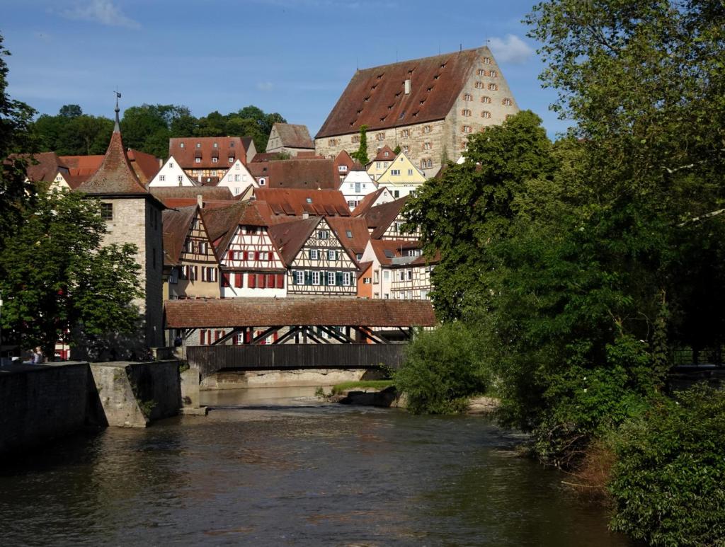 Schwäbisch Hall: Partie am Kocher mit Sulfer Steg (2024)