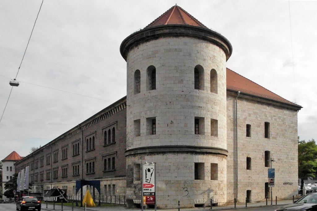 Ulm: Reduitgebäude der Oberen Donaubastion der Bundesfestung, Donauschwäbisches Zentralmuseum (2016)