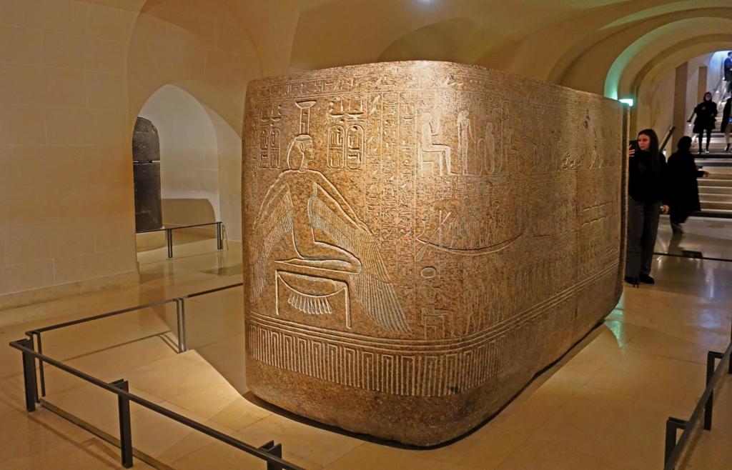 Paris: Louvre - Sarkophag von Ramses III. (2025)
