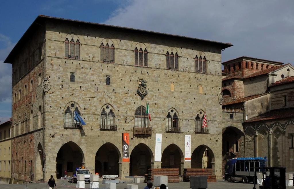 Pistoia: Rathaus [Palazzo del Comune] (2025)