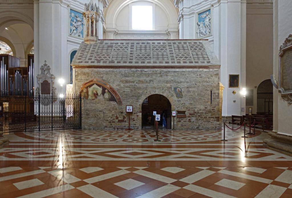 Santa Maria degli Angeli: Portiuncula in der Basilika (2025)