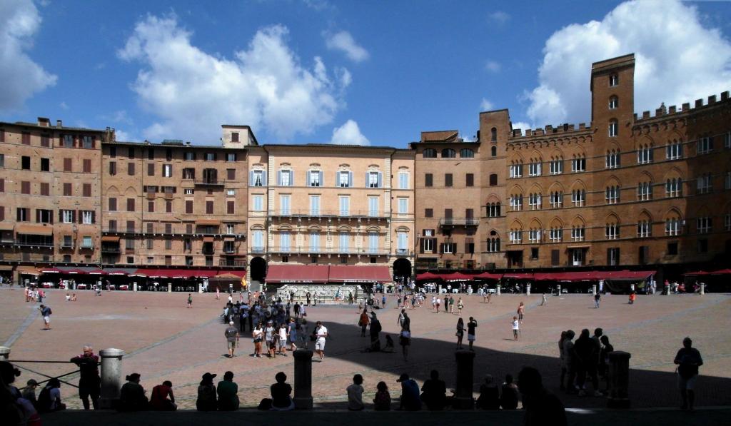 Siena: Piazza del Campo (2017)