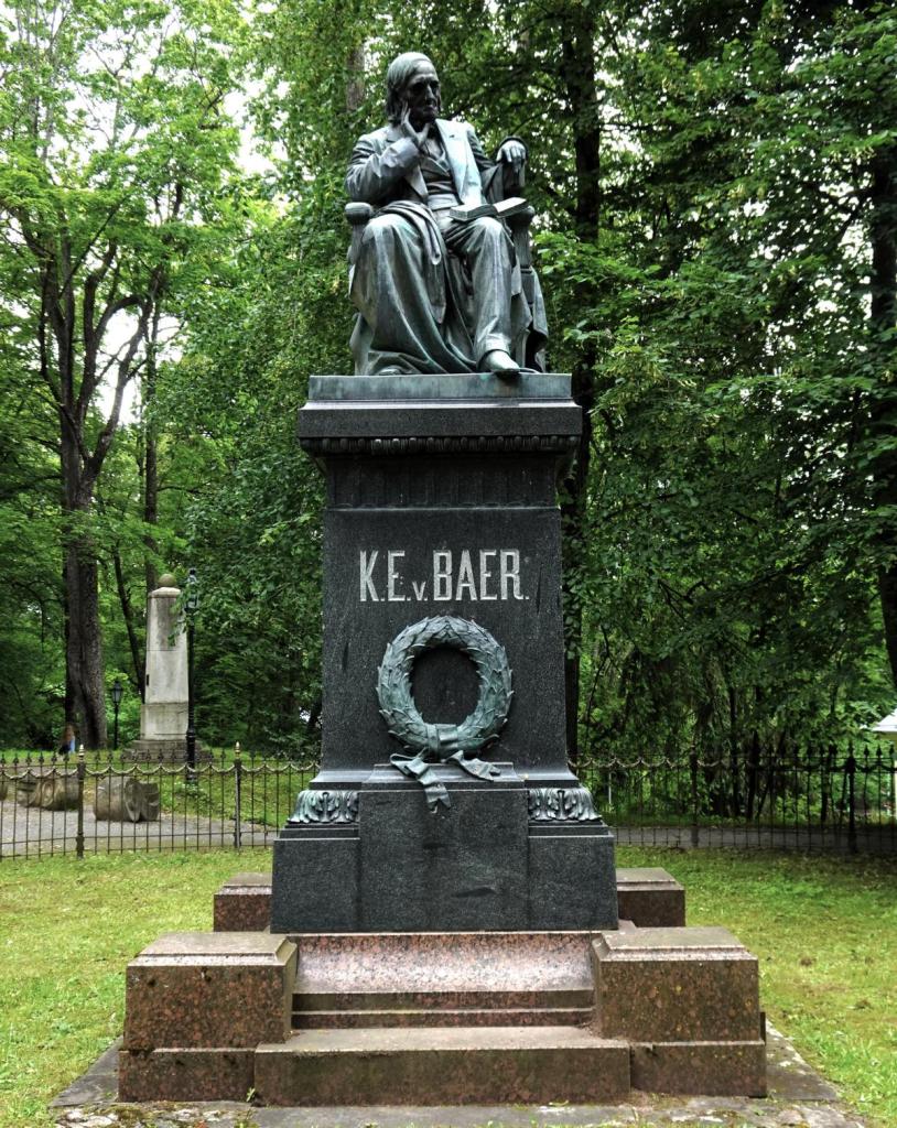 Dorpat [estn. Tartu]: Statue von Karl Ernst von Baer (2025)