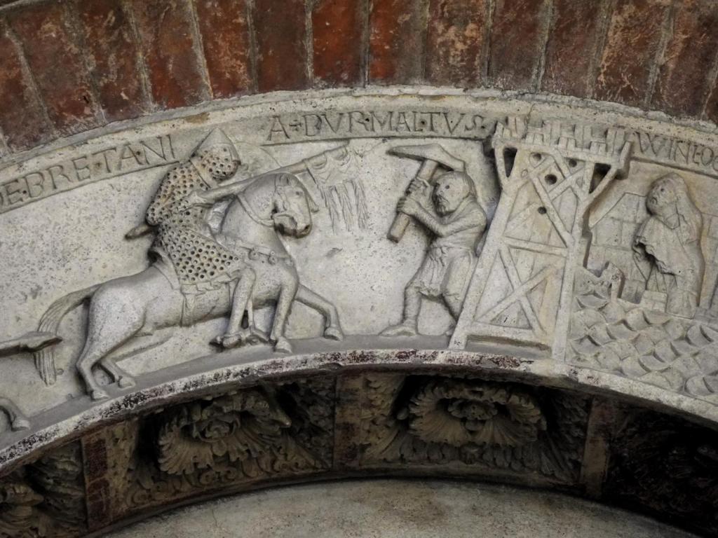 Modena: Dom Nordseite Fischmarktportal (2025)