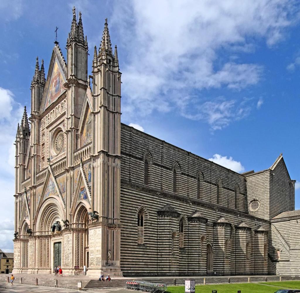Orvieto: Dom (2025)