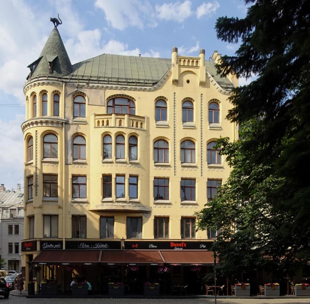 Riga: Katzenhaus (2025)