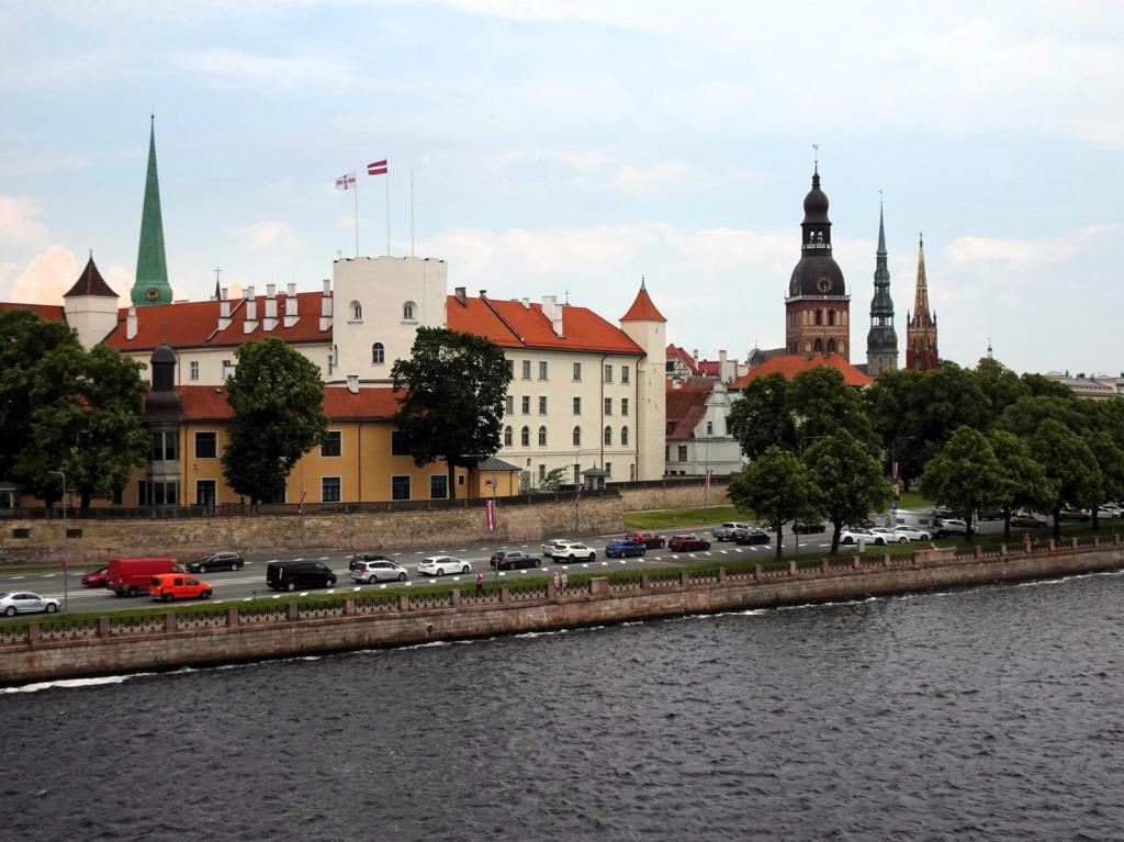 Riga: Deutschordensburg und Kirchtürme (2025)