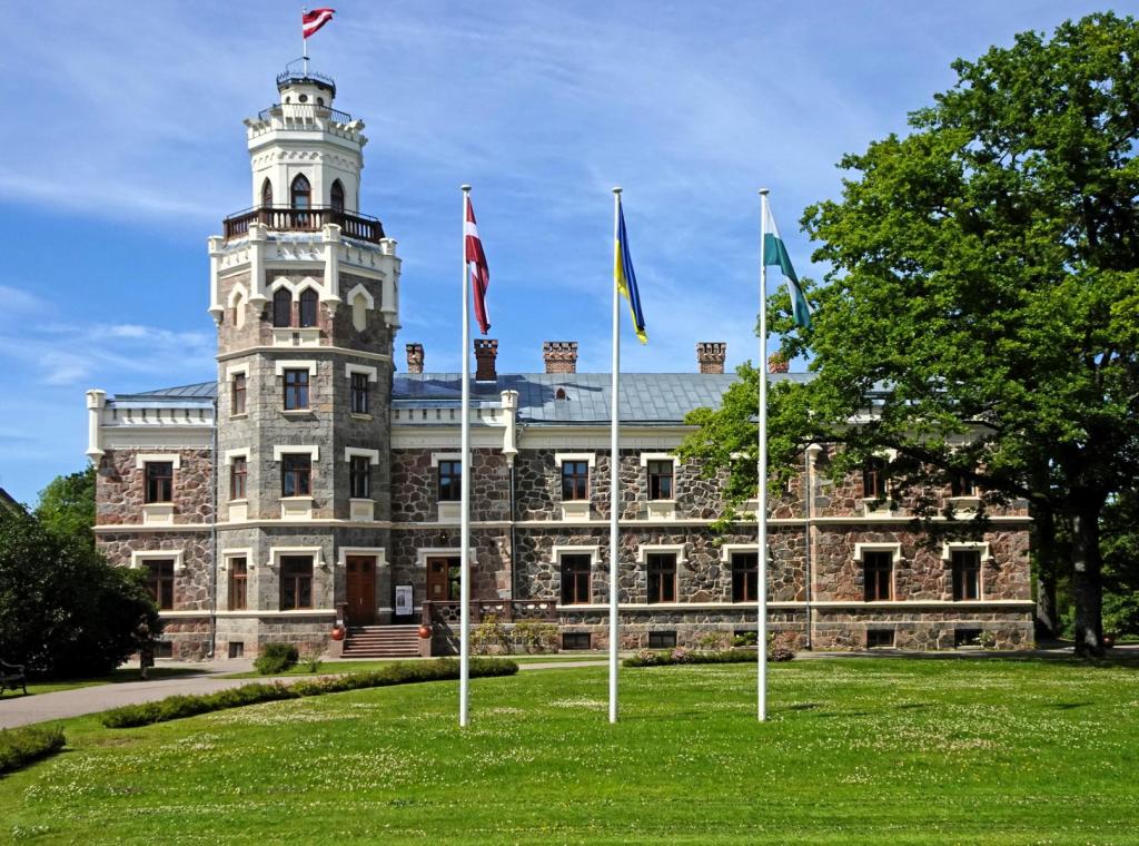 Segewold [lett. Sigulda]: Neues Schloss (2025)