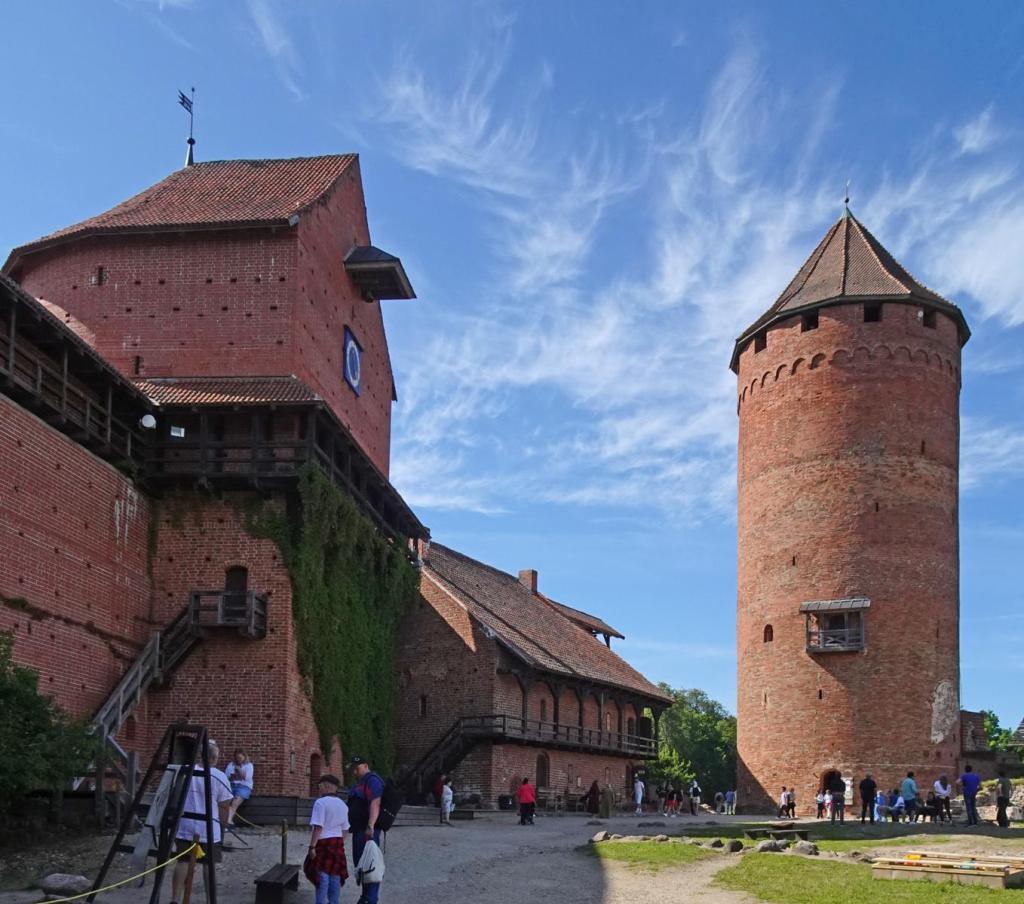 Treyden [lett. Turaida]: Burg (2025)