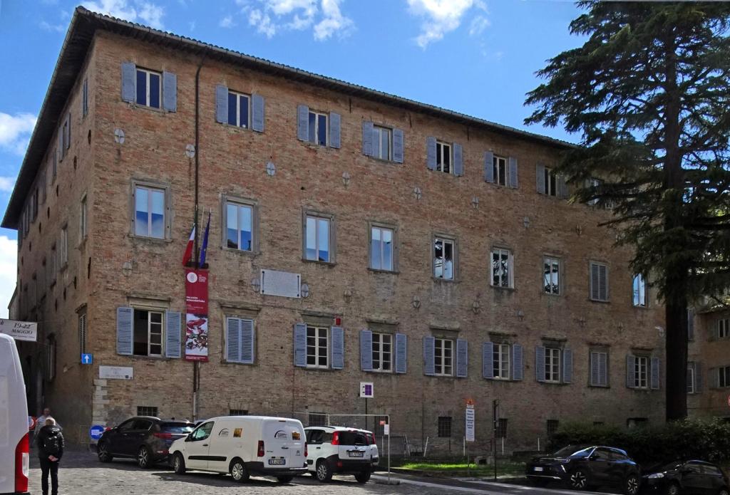 Urbino: Palazzo Bonaventura = Universität (2025)