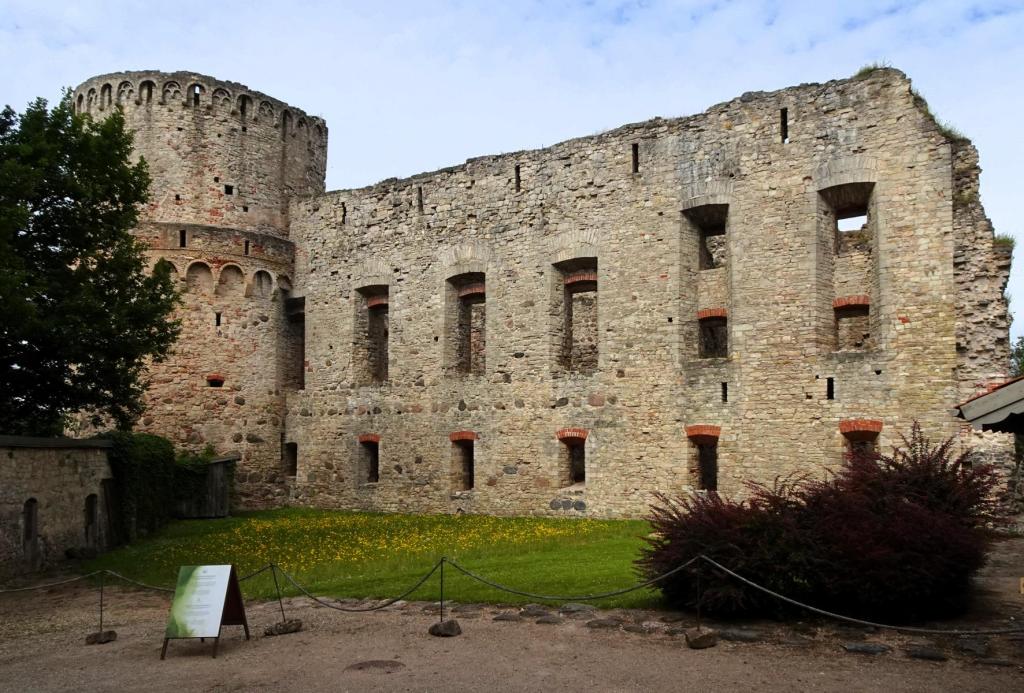 Wenden [lett. Cēsis]: Burg Südturm und Großer Remter (2025)