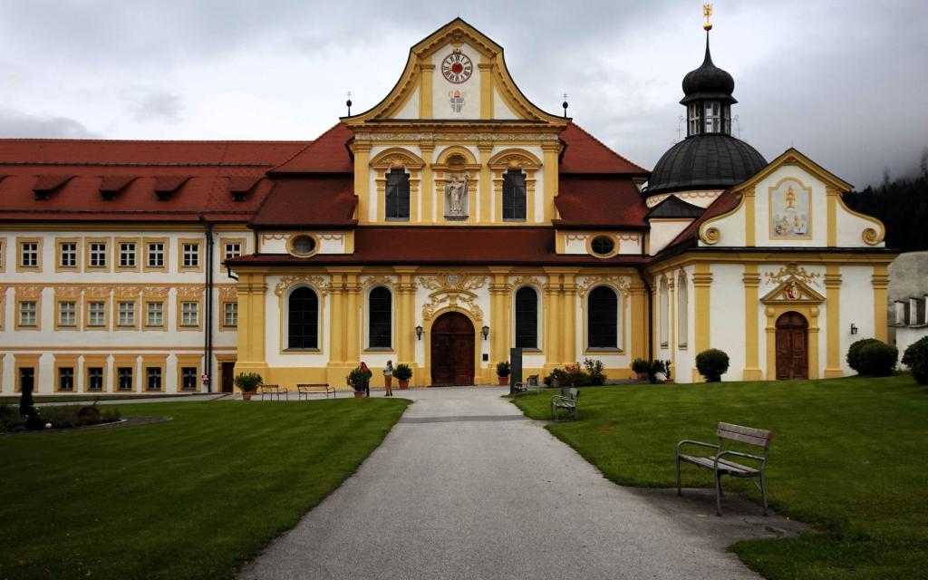 Stams: Kloster (2025)