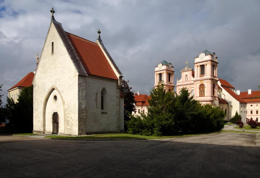 Göttweig: Stift Ehrentrudiskapelle und Kirche (2024)