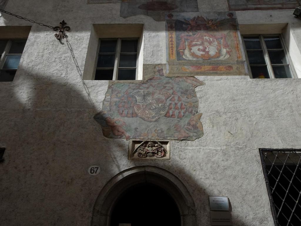 Klausen: Zollhaus (2025)