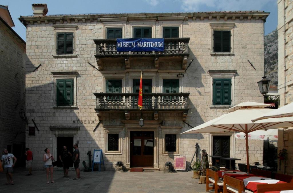 Kotor: Palast Gregorin (2015)