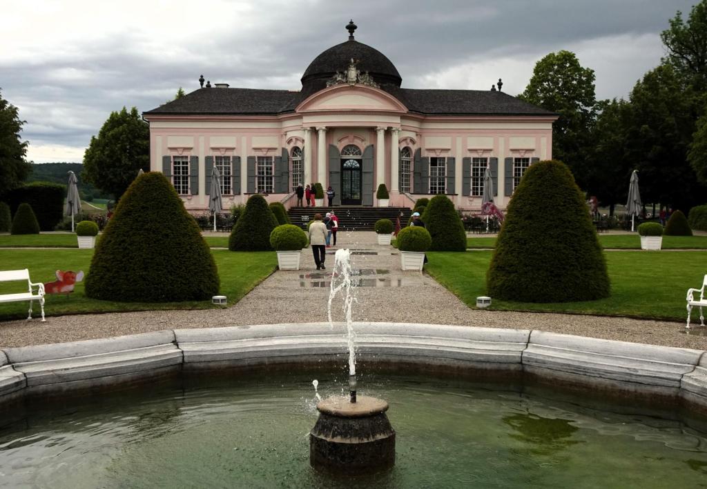 Melk: Stift Gartenpavillon (2024)