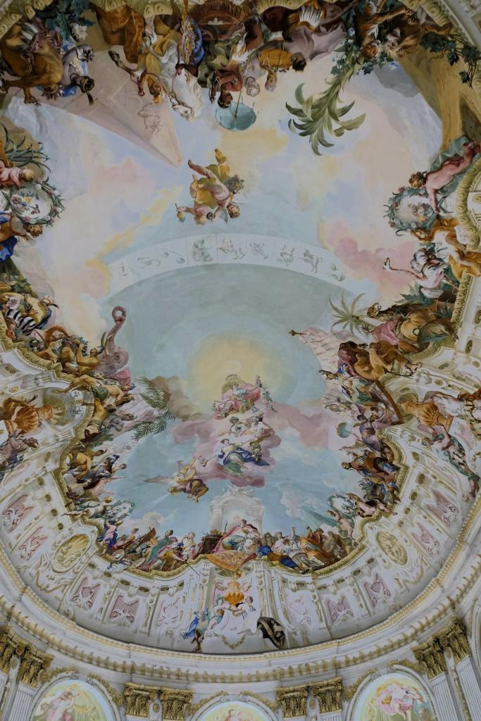 Melk: Stift Gartenpavillon Decke (2024)