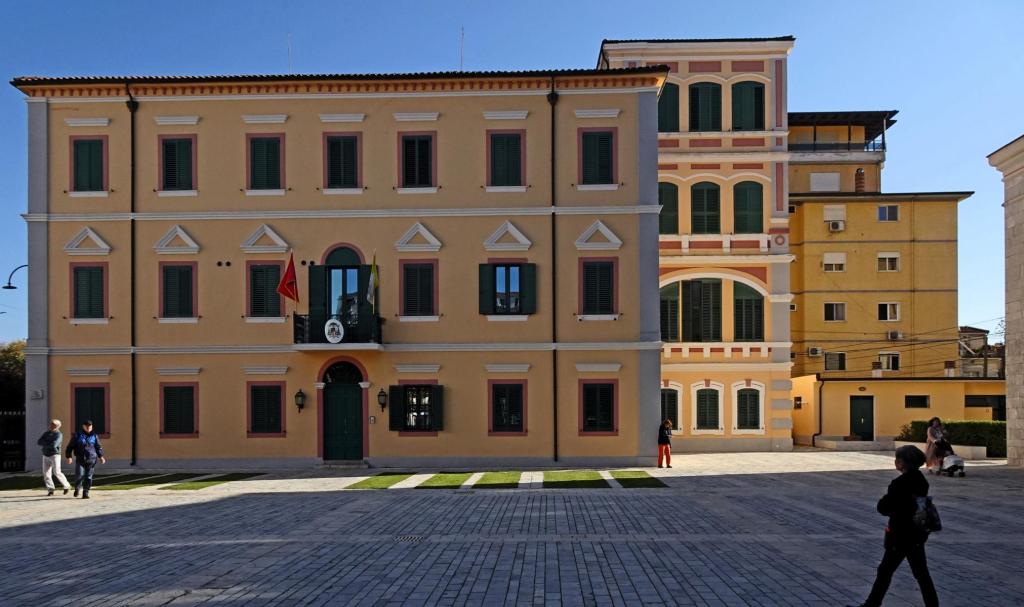 Skutari: Bischofspalast (2025)