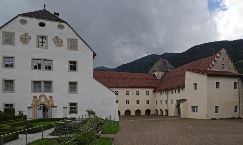 Sterzing: Deutschhaus (2025)