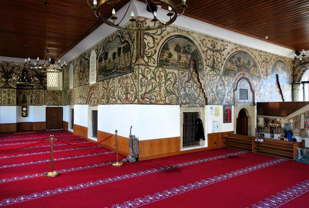 Tirana: Ethem Bey-Moschee Vorhalle (2025)