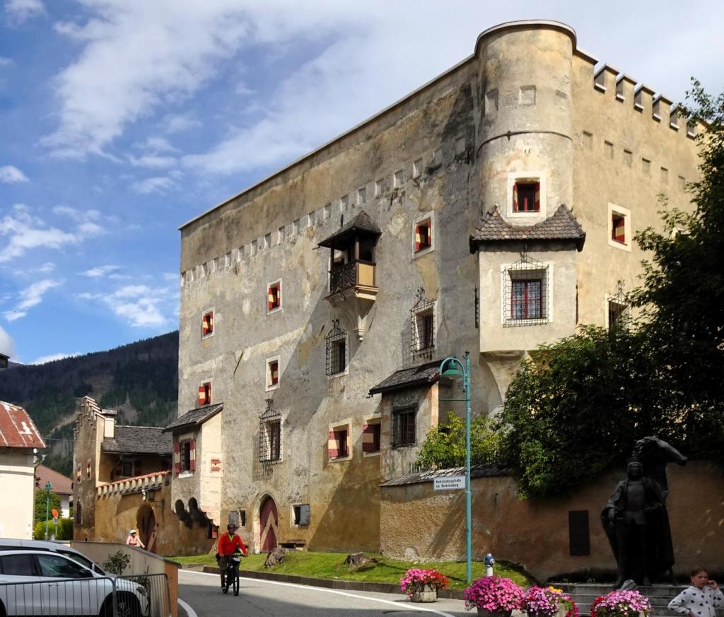 Toblach: Herbstenburg (2025)