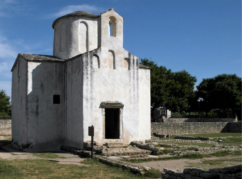Nin: Heilig-Kreuz-Kirche (2016)