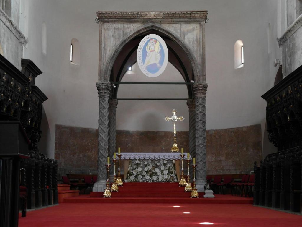 Zadar: Dom Chor Hauptaltar (2016)