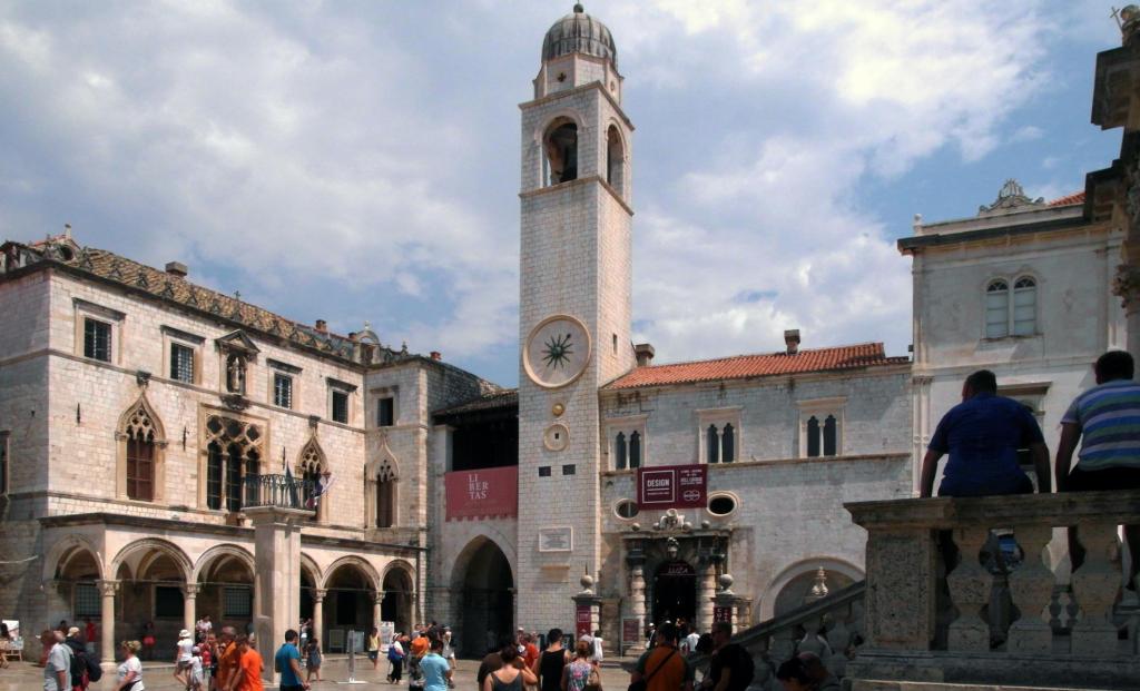 Dubrovnik: Sponza-Palast und Uhrturm (2015)