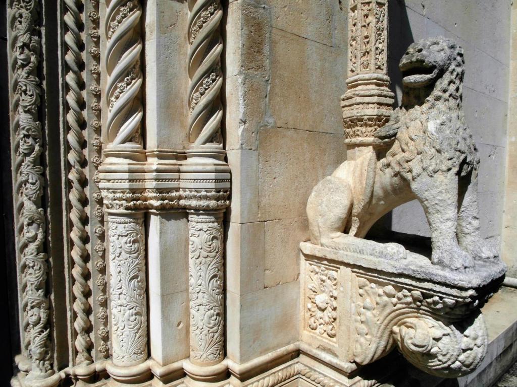 Sibenik: Kathedrale Löwenportal (2015)