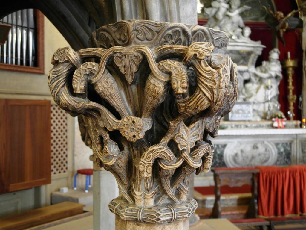 Split: Diokletianspalast Kathedrale Kanzelkapitell (2016)