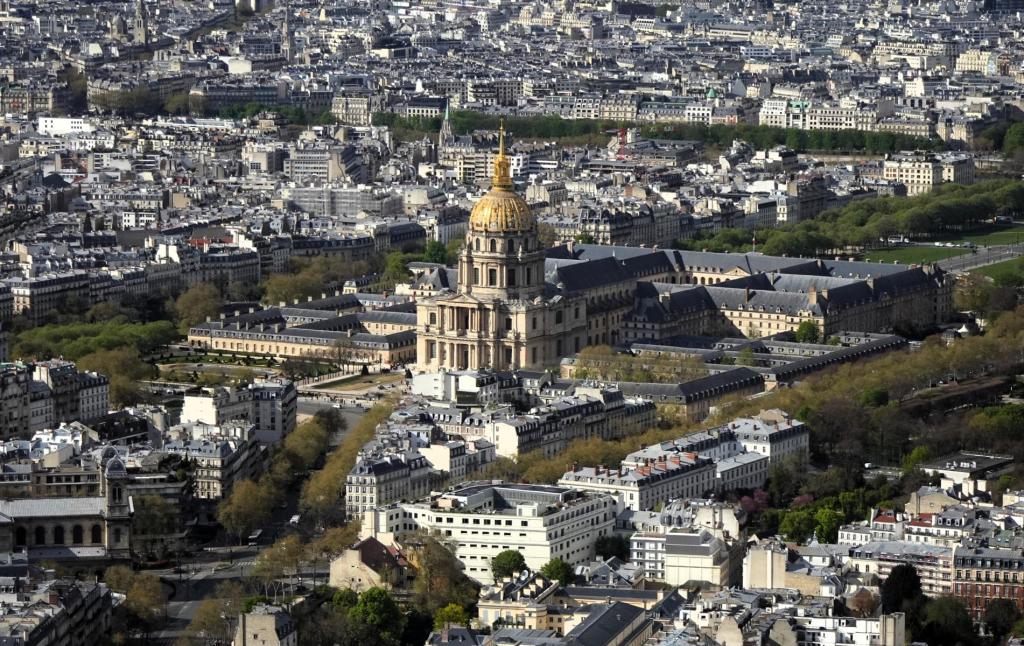 Paris: Invalidenhaus [Hotel des Invalides, Blick vom Montparnasse-Turm] (2026)