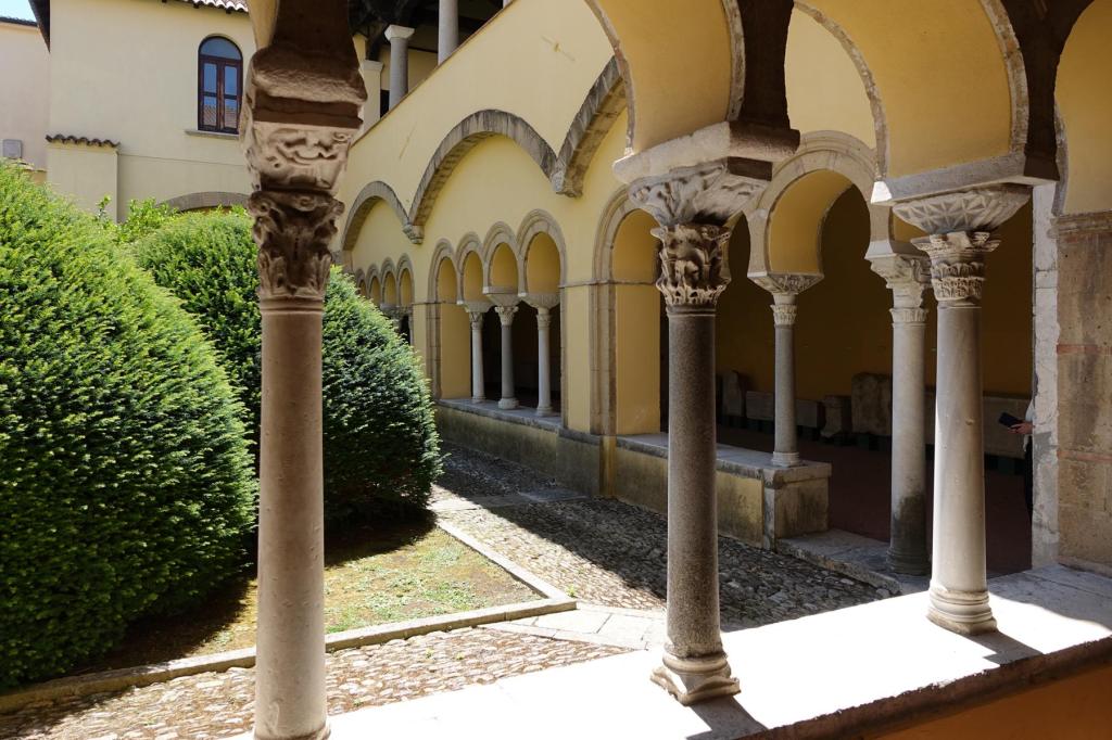 Benevent: Sophienkloster Kreuzgang (2026)