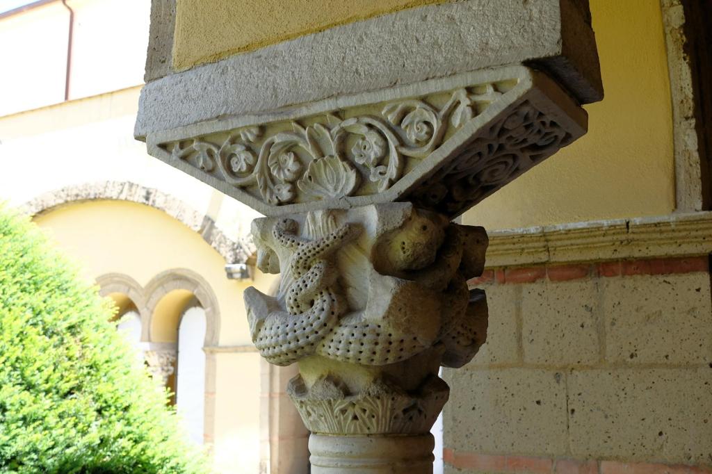 Benevent: Sophienkloster Kreuzgang (2026)