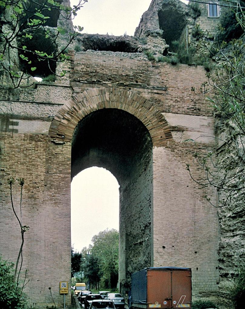 Arco Felice (2000)