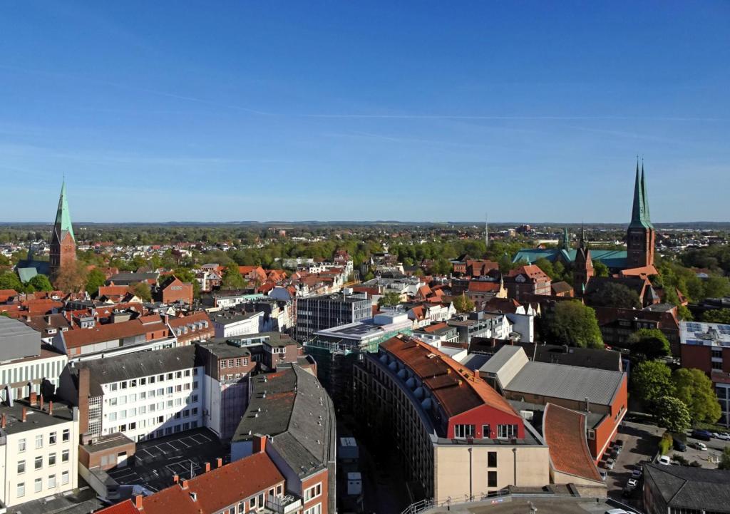 Lübeck: Blick vom Turm der Petrikrche zu Ägidienkirche und Dom (2026)